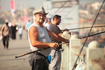 Рыболовы на Галатском мосту.